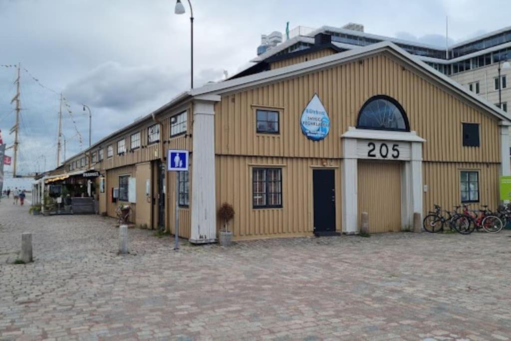Husbaten Vega 1 Goeteborg City Exterior photo